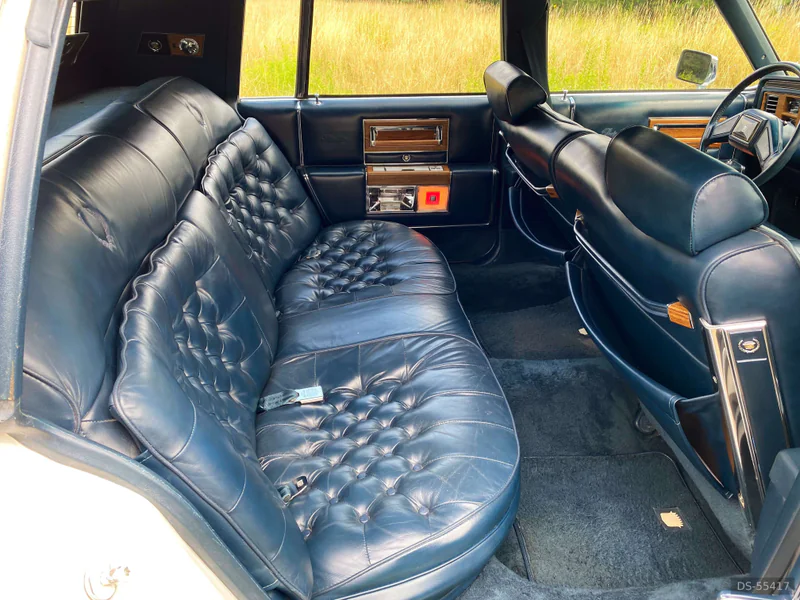 1980 Cadillac Fleetwood in Siewierz 6