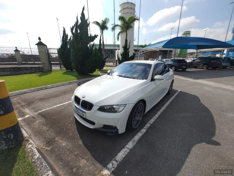 2011 BMW 335i Cabriolet in Brasilia 4