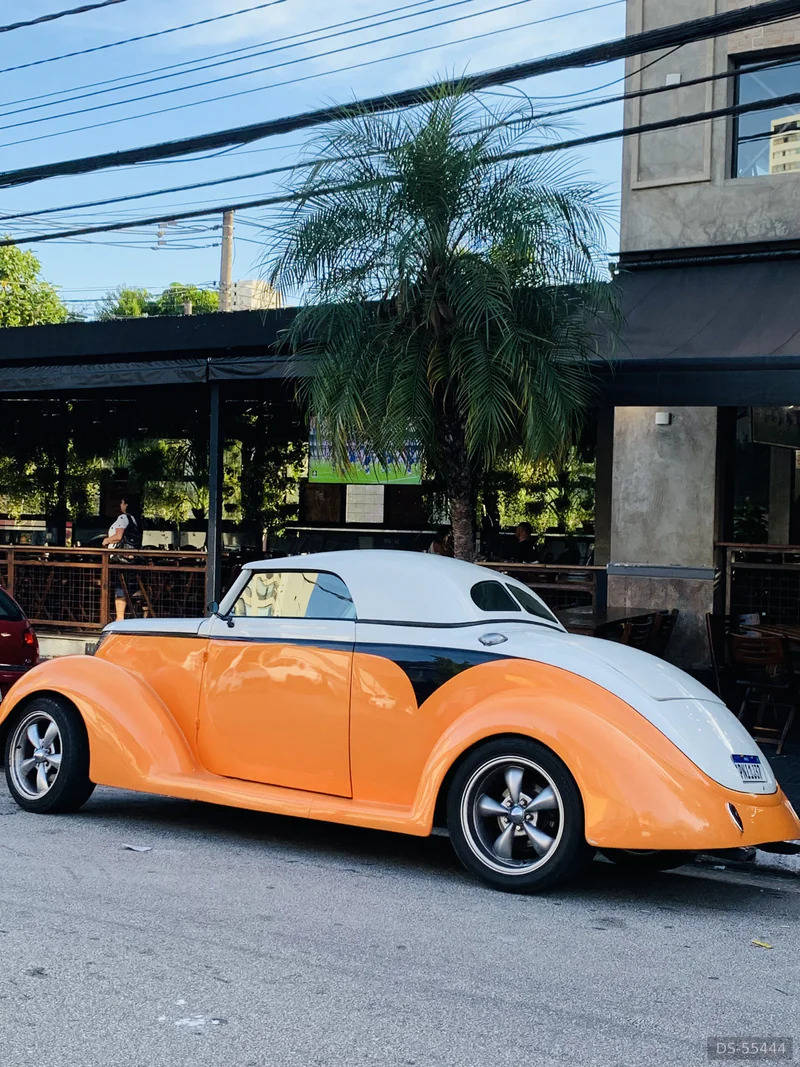 1937 Ford 1937 in Guarulhos 5