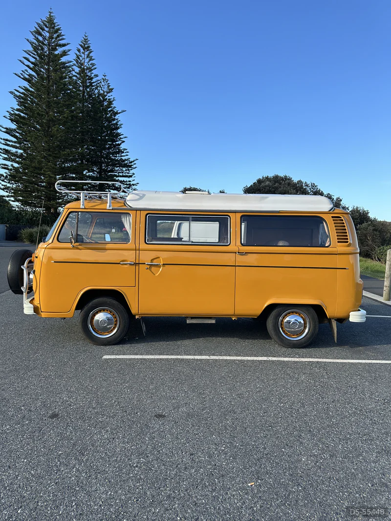 1977 Volkswagen Kombi T2 in Byron Bay 4