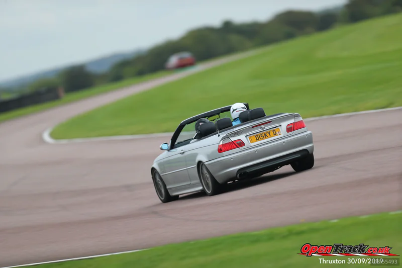 2001 BMW E46 330ci in Cinderford 2