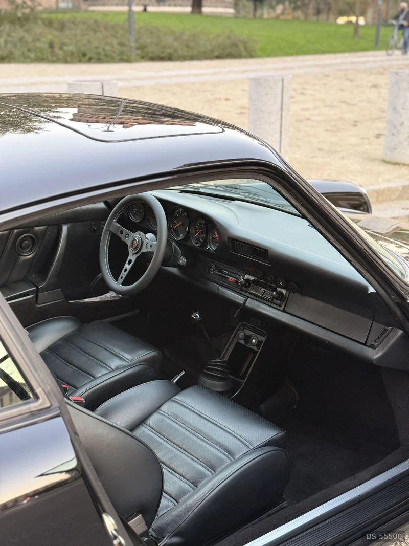 1984 Porsche 911 3.2 in Milano 5