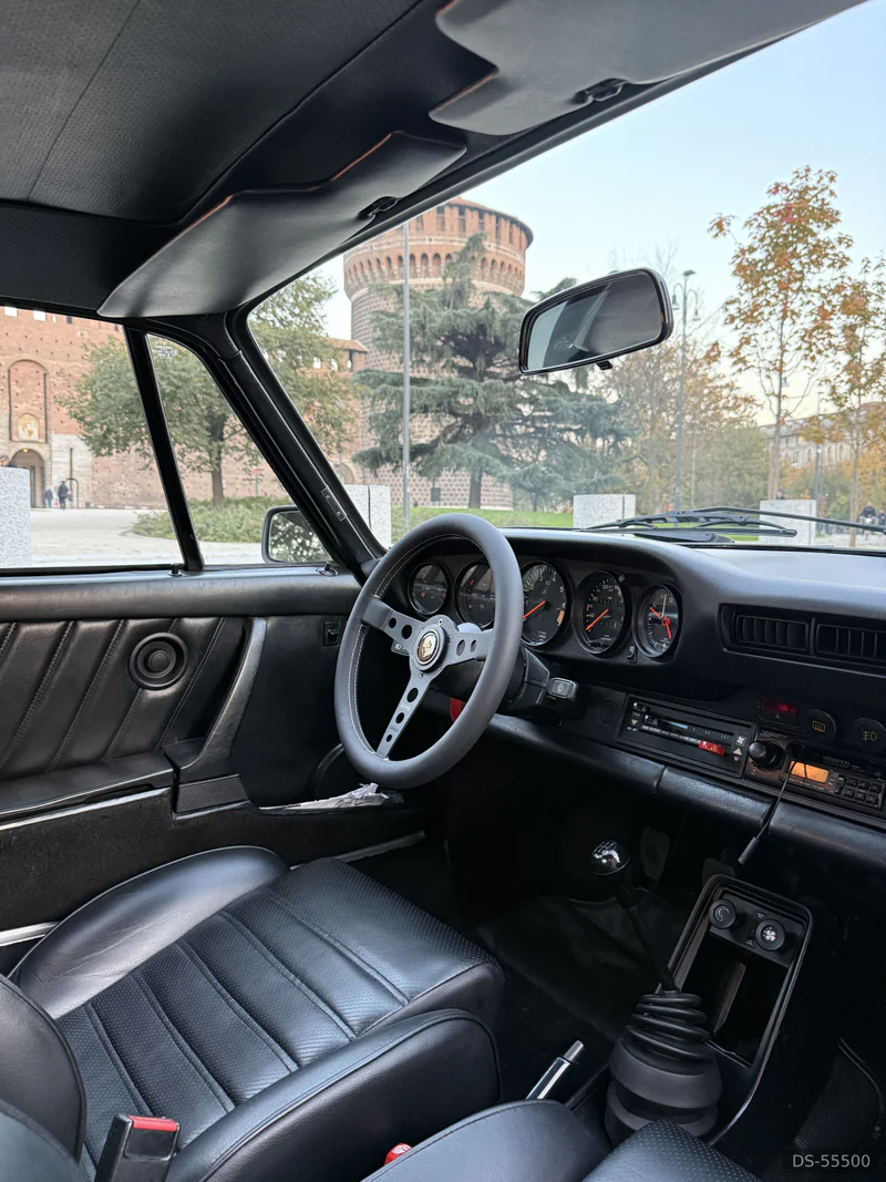 1984 Porsche 911 3.2 in Milano 6