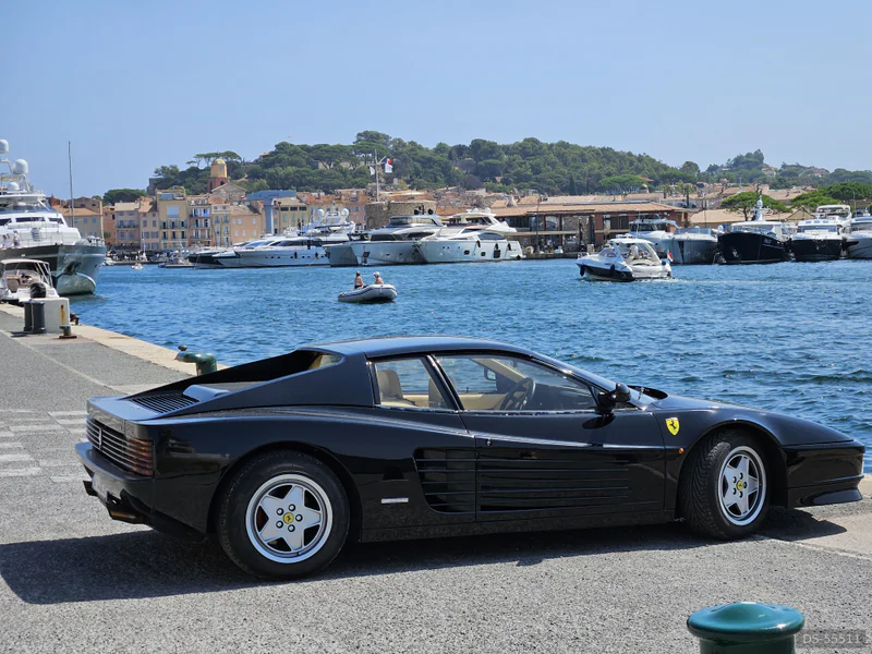 1990 Ferrari Testarossa in Cesenatico 2