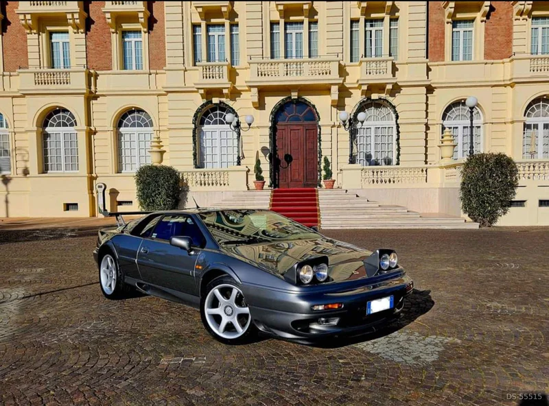 2001 Lotus Esprit V8 Biturbo in Cesenatico 3