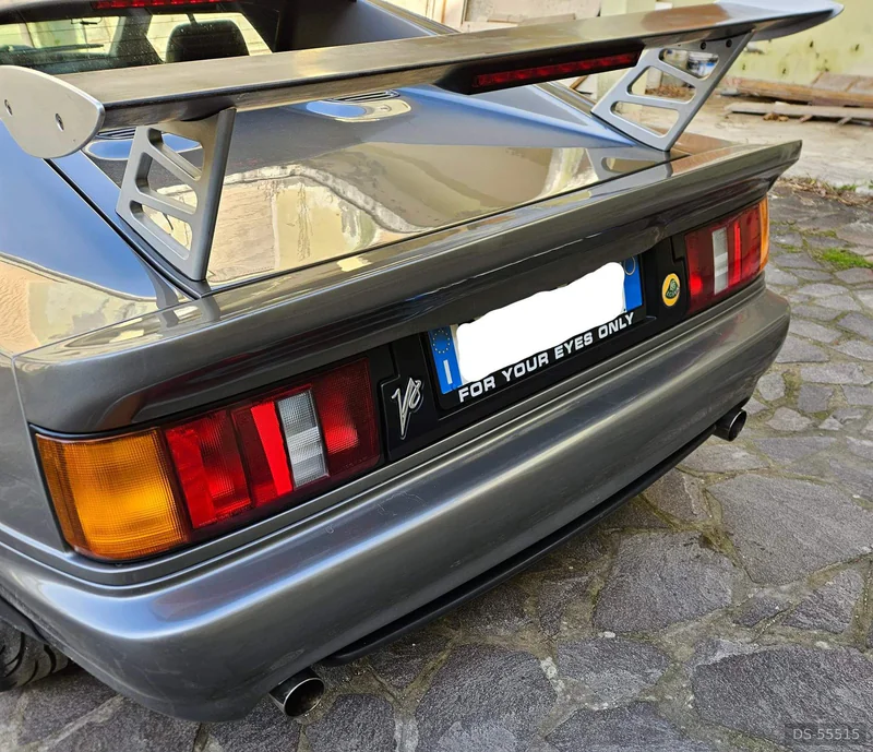 2001 Lotus Esprit V8 Biturbo in Cesenatico 7