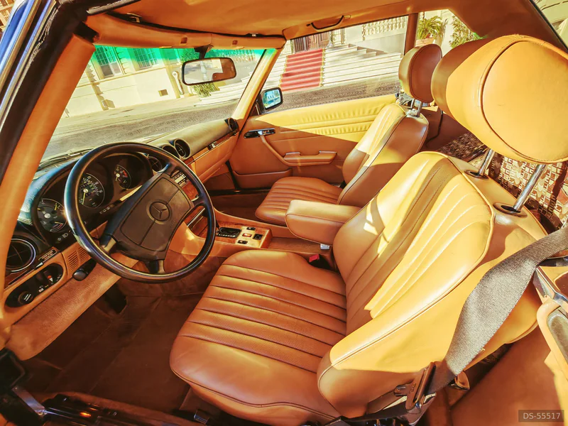 1987 Mercedes-Benz 560 Sl in Cesenatico 6