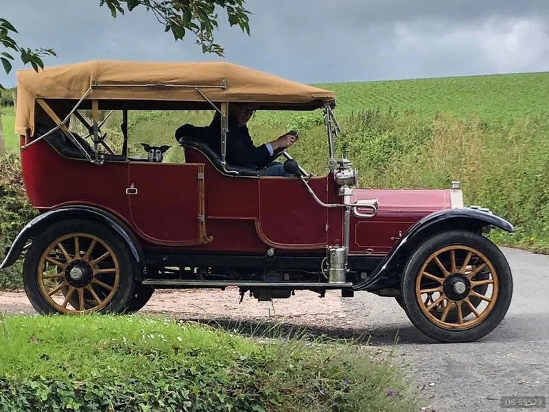 1910 Wolseley Tourer in London 2