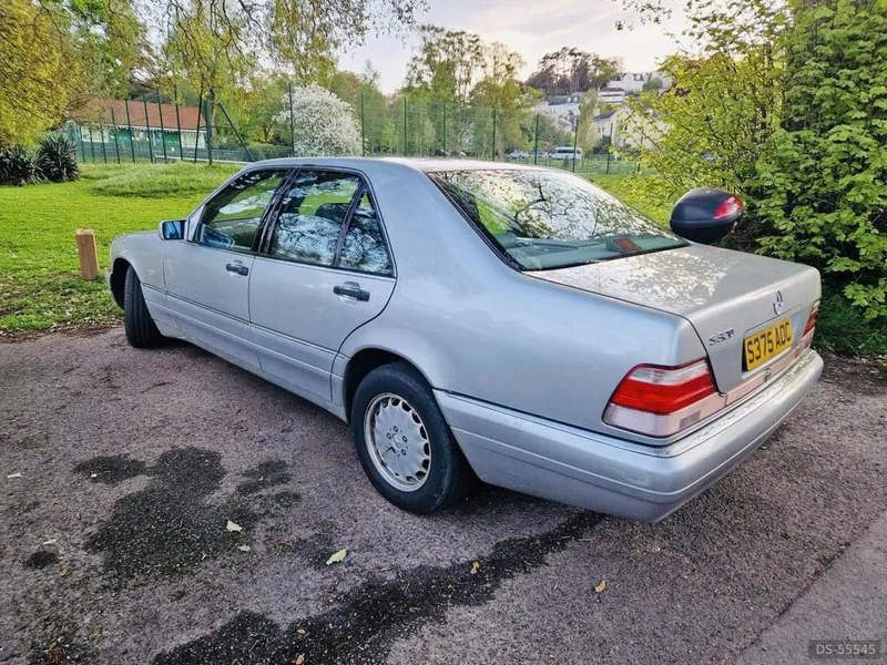 1998 Mercedes-Benz W140 in South Brent 3