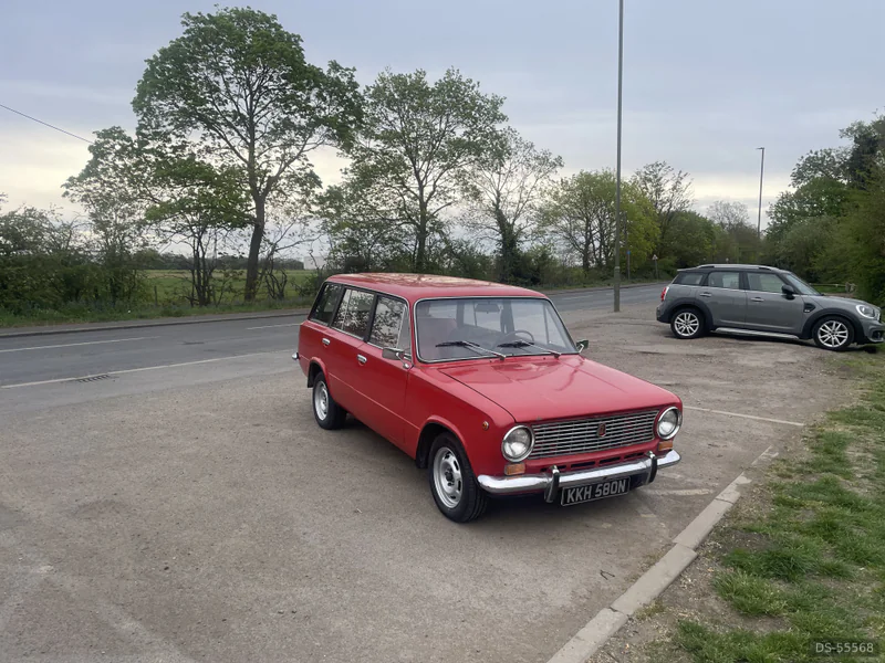 1975 Lada 1200 in Shepperton 5