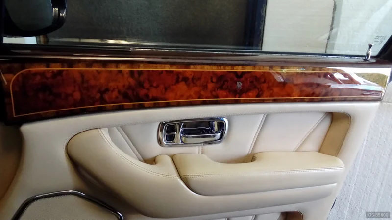 1999 Rolls-Royce Silver Seraph in Glasgow 8