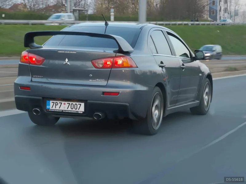 2011 Mitsubishi Lancer Evo X in Plzeň 3