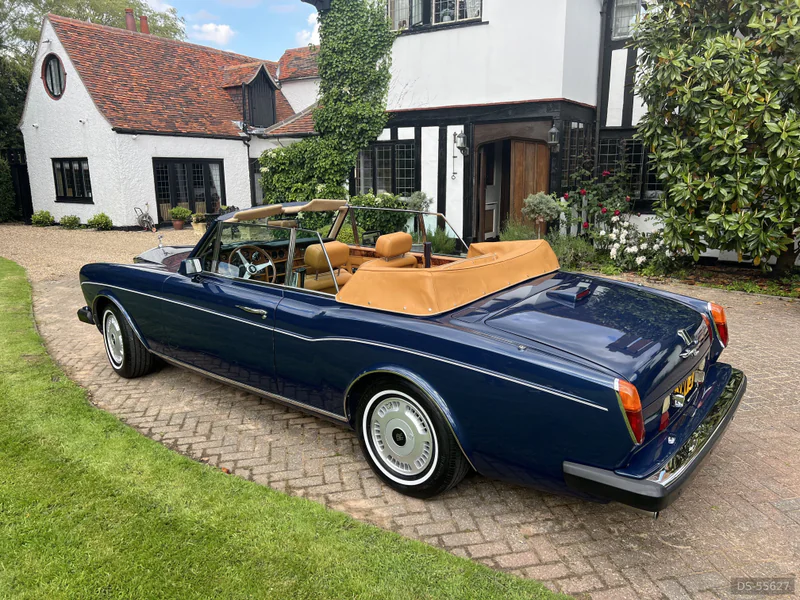 1986 Rolls-Royce Corniche Convertible in London 4