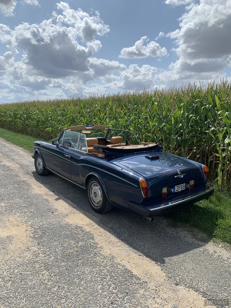 1986 Rolls-Royce Corniche Convertible in London 5