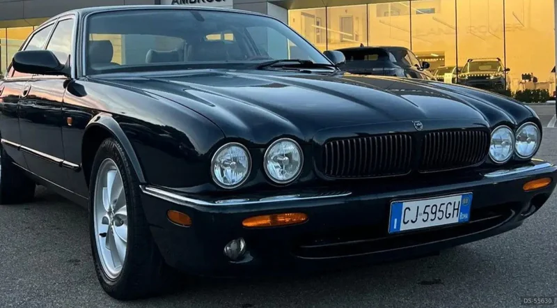 2003 Jaguar Xj 4.0 285 Cv in Roma 3