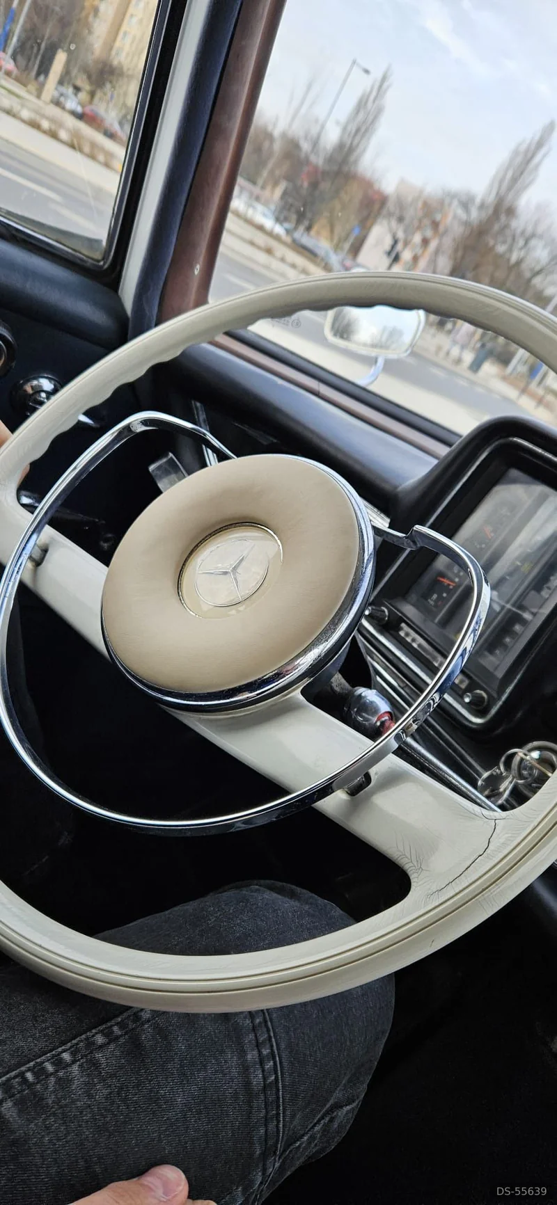 1963 Mercedes-Benz W110 in Warszawa 5