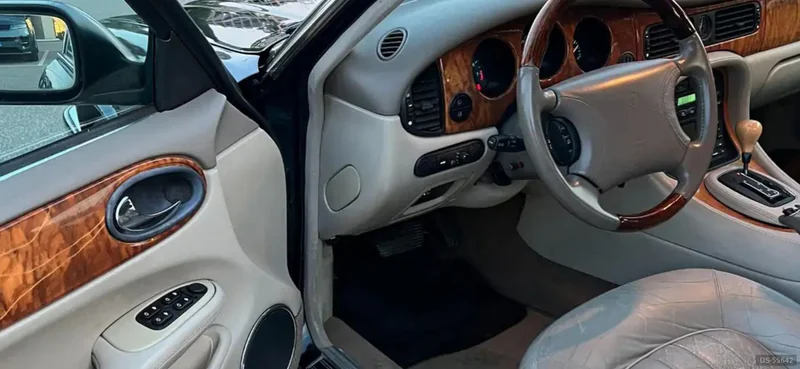 2003 Jaguar Xj 4.0 285 Cv in Fara In Sabina 4