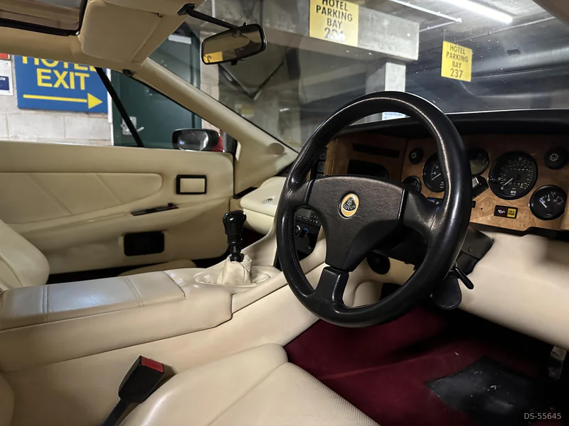 1992 Lotus Esprit Turbo SE Highwing in London 4