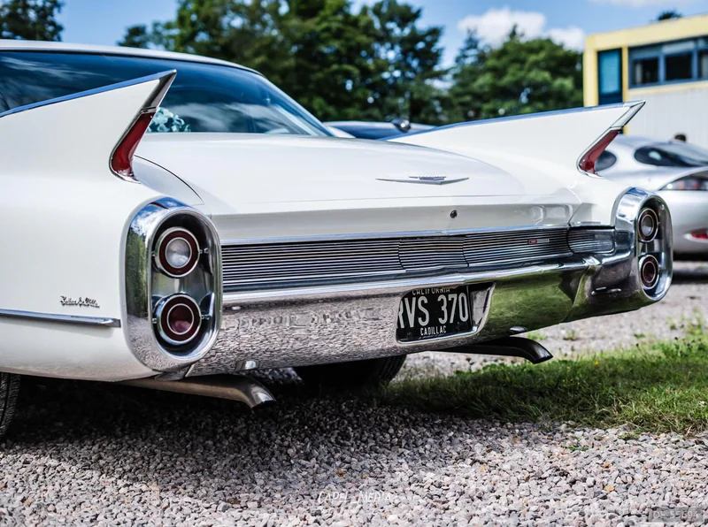 1960 Cadillac Sedan De Ville in Swansea 5