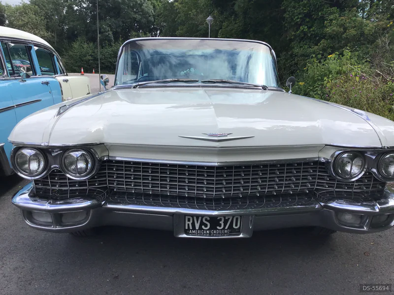 1960 Cadillac Sedan De Ville in Swansea 2