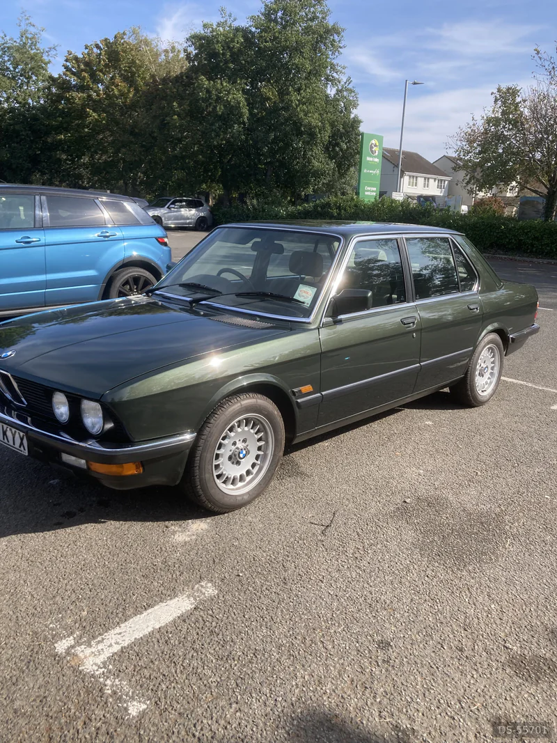 1987 BMW E28 528i in Plymouth 6