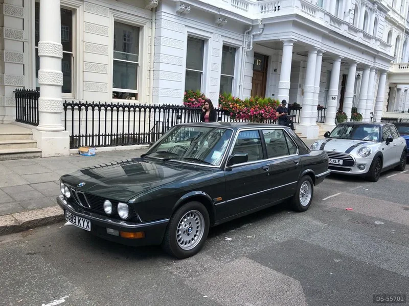 1987 BMW E28 528i in Plymouth