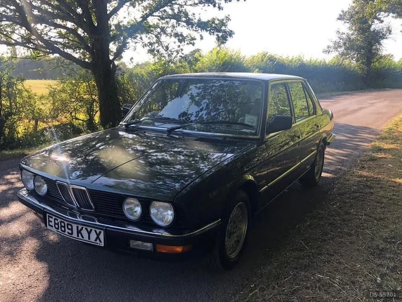 1987 BMW E28 528i in Plymouth 2
