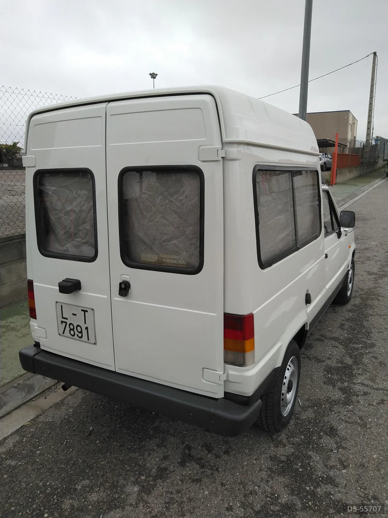 1990 Seat Terra in Cervera 3