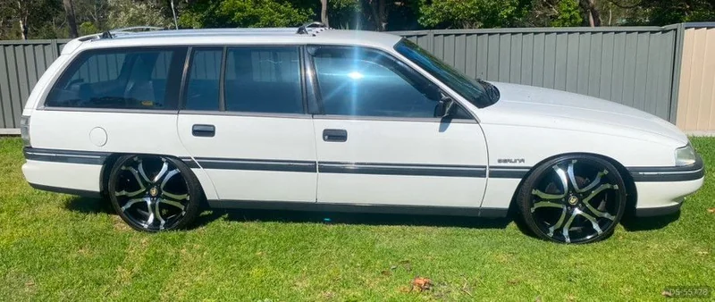 1991 Holden Berlina in Wyee