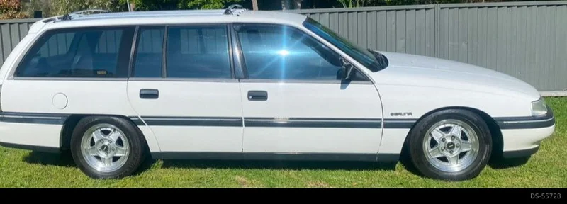 1991 Holden Berlina in Wyee 4