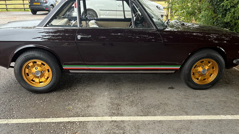 1971 Lancia Fulvia in Goostrey 4
