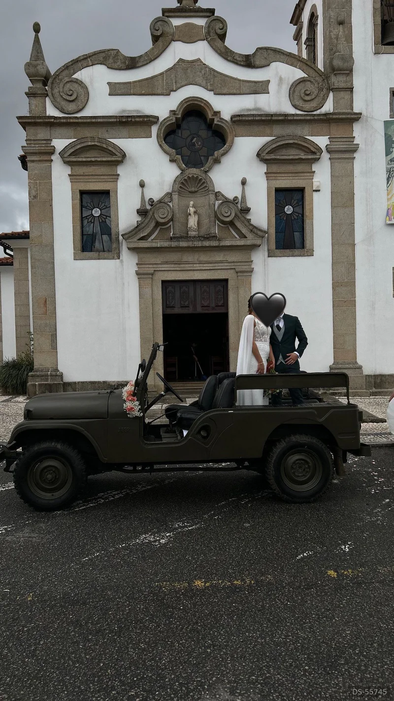 1974 Willys Jeep Cj-6 in Coimbra 4
