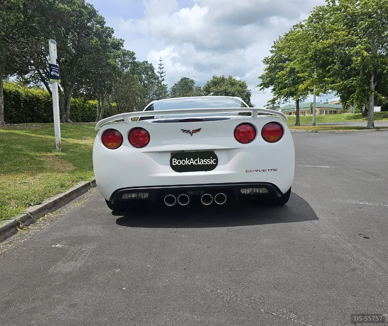 2007 Chevrolet Corvette C6 in Auckland 8