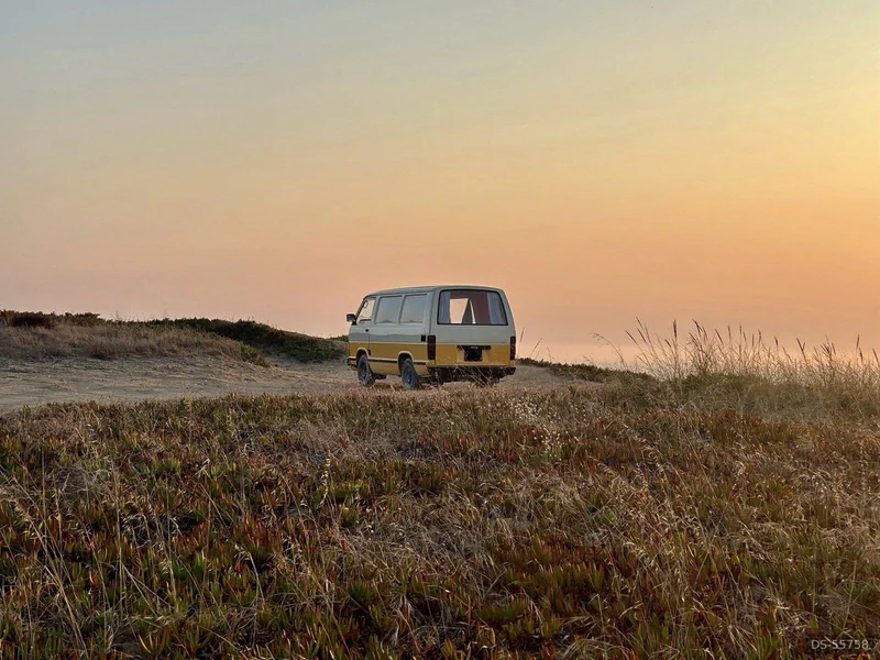 1984 Toyota Hiace Camper in Lisbon 5