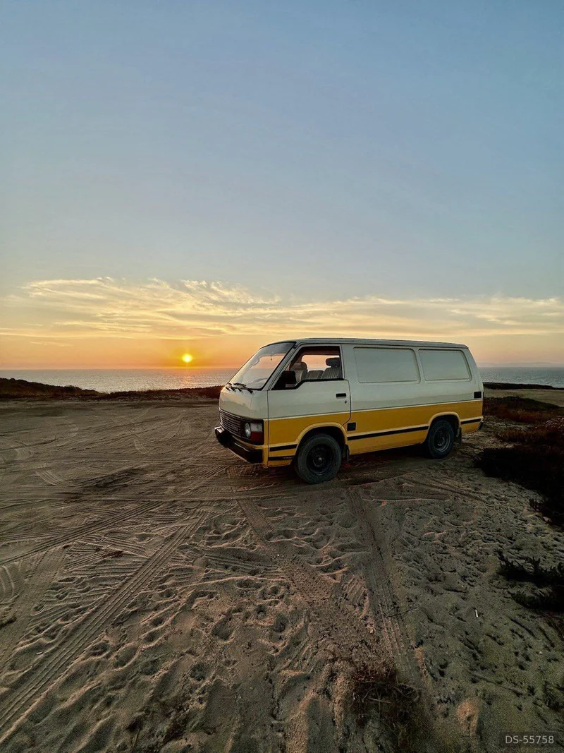 1984 Toyota Hiace Camper in Lisbon 7