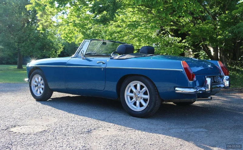1973 MG Mgb Roadster in Cheltenham 3
