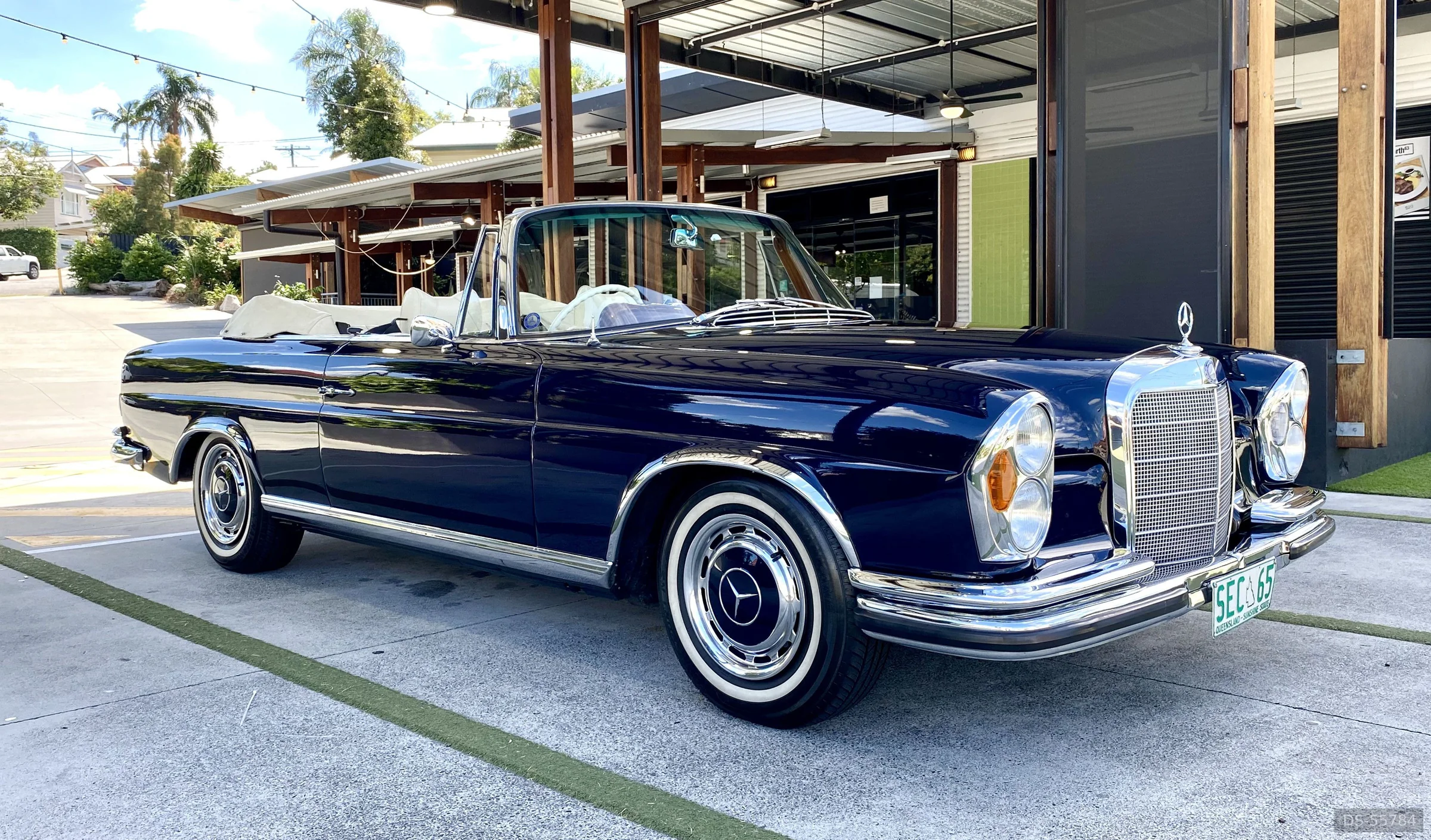1965 Mercedes-Benz 220 SE Cabriolet