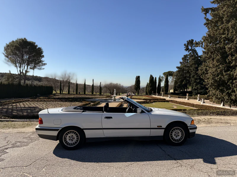 1996 BMW 328i in Madrid 4