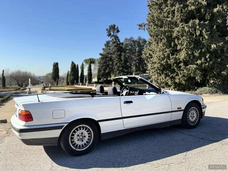 1996 BMW 328i in Madrid 3