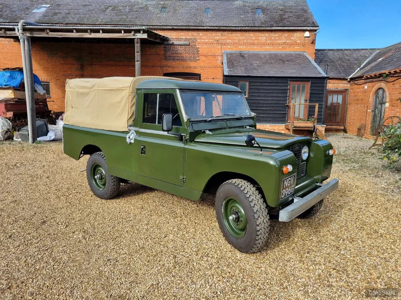 1969 Land Rover Series 2a 109 in Ashtead 1