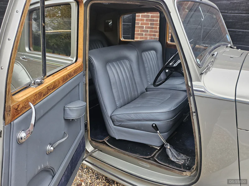 1949 Bentley Mkvi in Retford 3