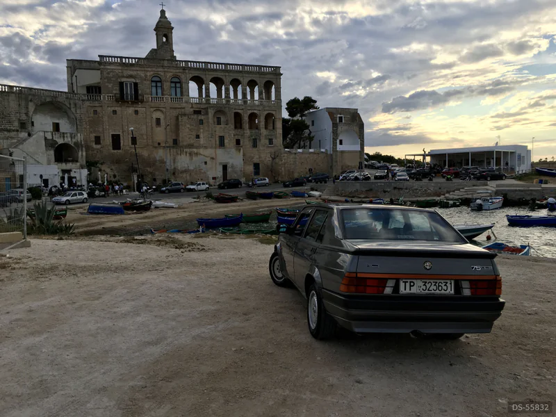 1988 Alfa Romeo 75 Twin Spark in Santeramo In Colle 5
