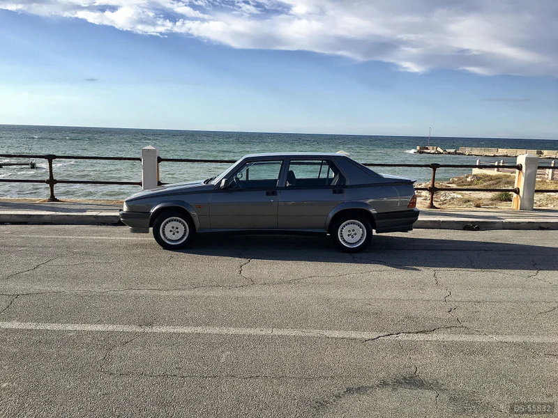 1988 Alfa Romeo 75 Twin Spark in Santeramo In Colle 6