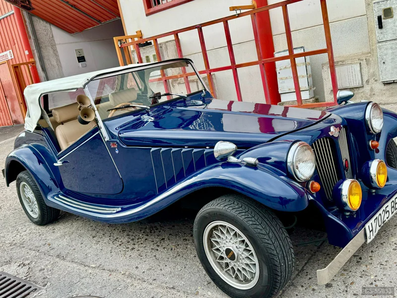 1976 Morris Pilgrim Buldog in San Pedro De Alcántara 4