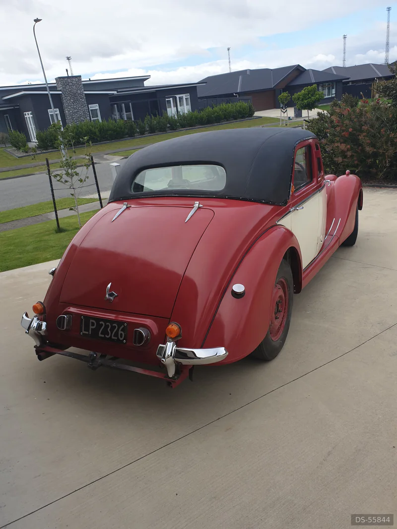 1951 Riley Rm in Palmerston North 4