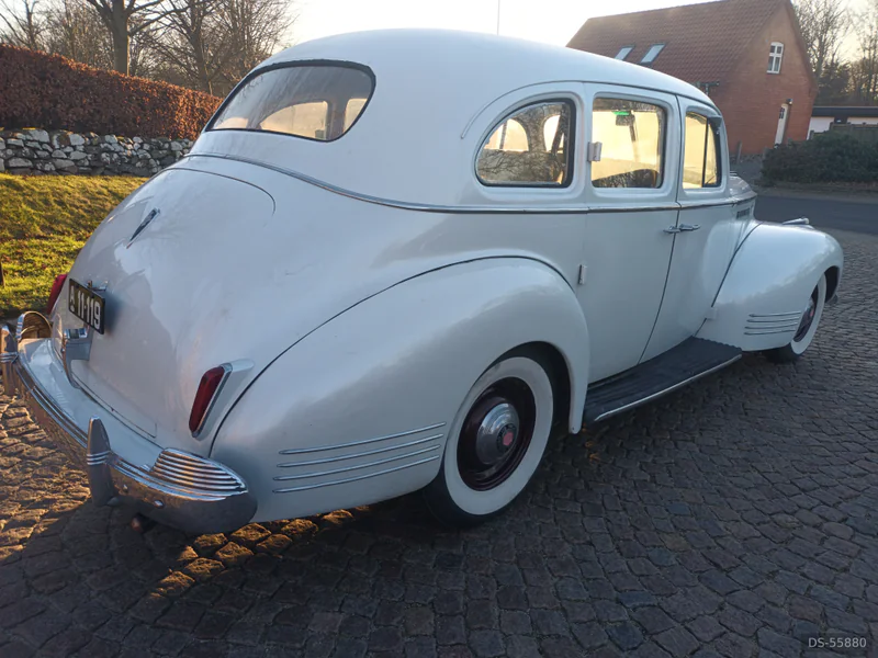 1941 Packard 1900 in Kjellerup 10