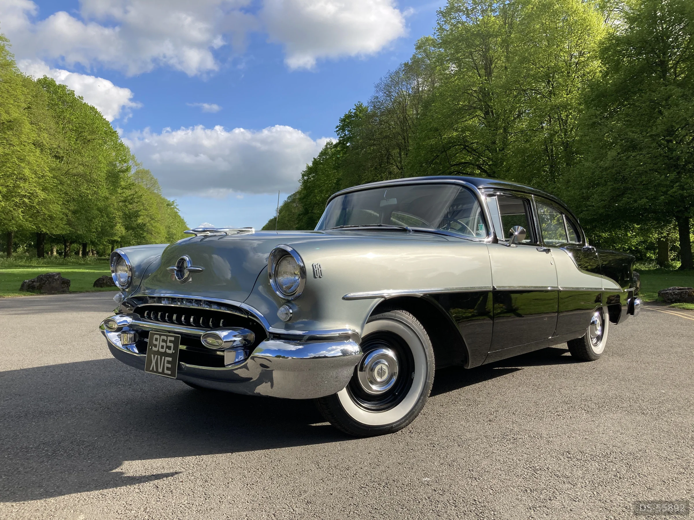 1955 Oldsmobile Rocket 88