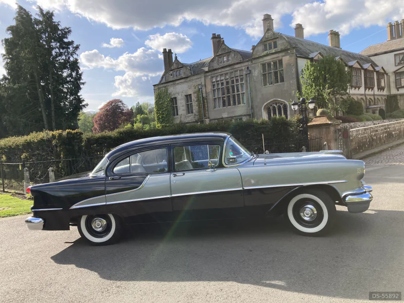 1955 Oldsmobile Rocket 88 in Hinckley 2