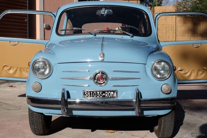 1960 Fiat 600d in Roma 4