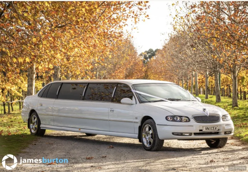2000 Holden Statesman Stretched in Kingsley